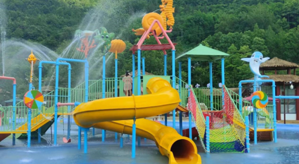 京川谷度假小镇