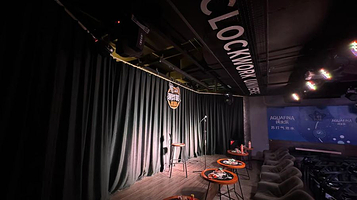 聊炸裂脱口秀(钟楼店)