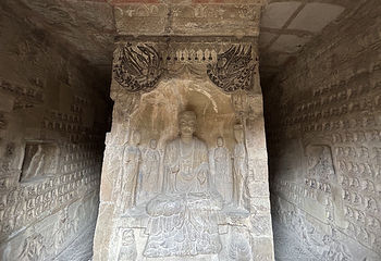 巩义石窟寺第 7 张图片
