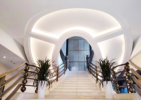 诺亚8号温泉水汇