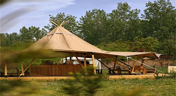 西安潏河林畔畅游园