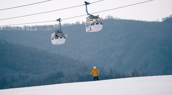 阿那亚崇礼拾雪川滑雪场