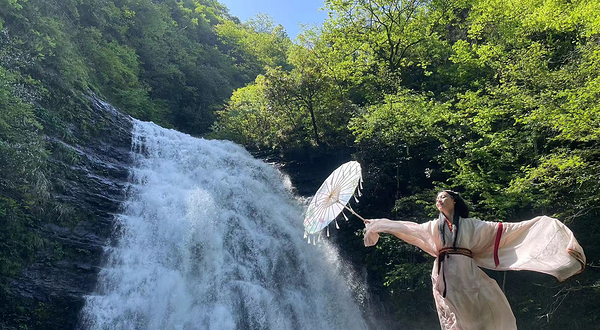 三清山玉帘瀑布