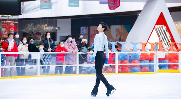 乐滑之梦冰乐园(昌平首开LONG街店)