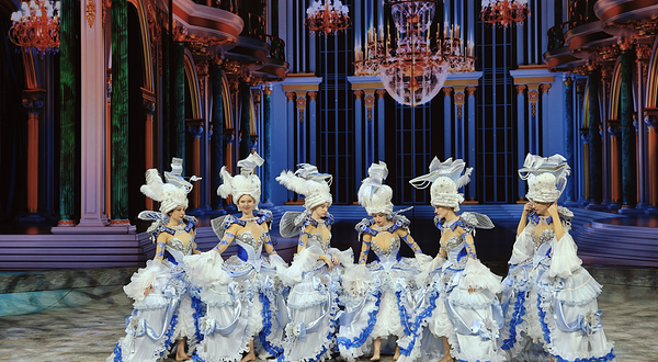 上海欢乐谷吉鑫照国际大马戏《丝路传奇》