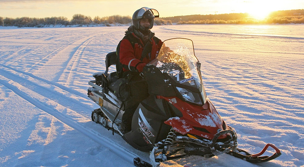 金山湖冰雪嘉年华