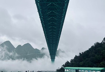 花江峡谷大桥桥旅融合服务区第 4 张图片