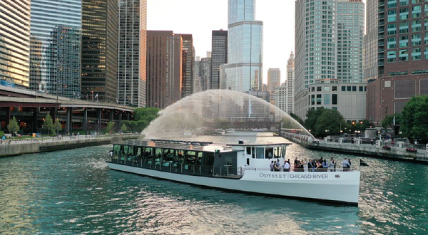 城市游船芝加哥河建筑午餐巡游