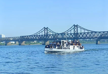 鸭绿江中朝界河游船(2号观光码头)第 21 张图片