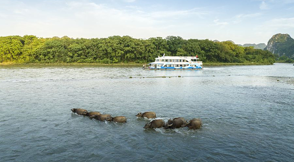 漓江万程号游船