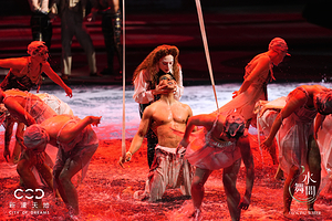 澳门新濠天地《水舞间》