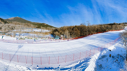 怪坡国际滑雪场第 1 张图片
