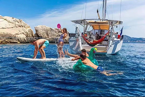 神州半岛酷奇游艇俱乐部