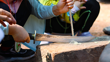 基诺山纳卡村雨林徒步