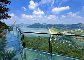 龟山望龙洞风景区