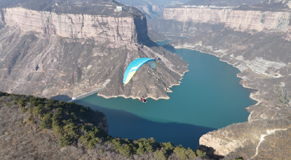 新乡辉县滑翔伞飞行基地