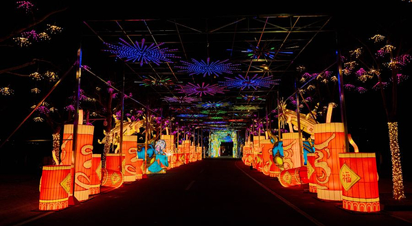 2025唐山南湖春节灯会