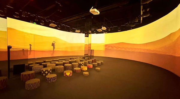 梦遇敦煌沉浸式数字文化体验馆