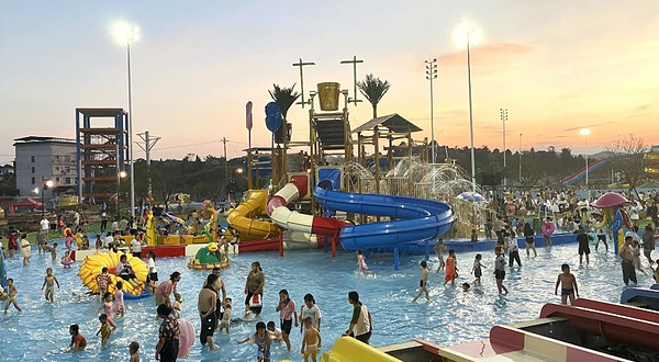 中青宝凤凰水世界