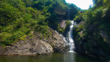 九溪龙门玻璃漂流