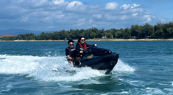 汐浪乐章-滨海水上运动中心