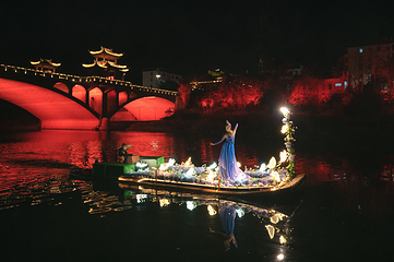 《婺里看花》星江河夜游第 11 张图片