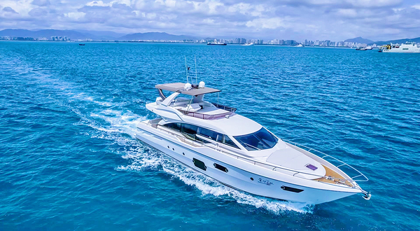 万宁神州半岛俏江南游艇俱乐部