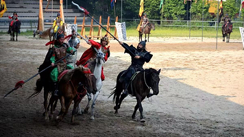 北京十三陵石牌坊冰雪大世界