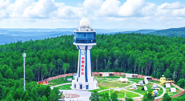 阿尔山森林之眼景区