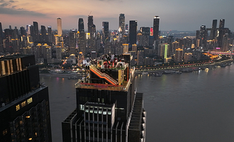 重庆城上天幕乐游观光塔