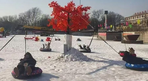 2025首届锦州湾笔架山冰雪节