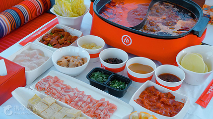 拉萨双层美食主题观光巴士第 4 张图片