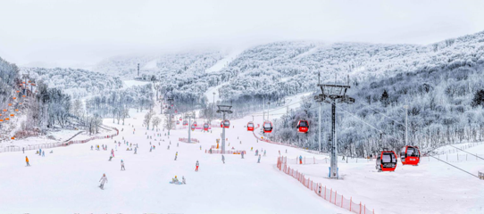 中旅松花湖滑雪场第 32 张图片
