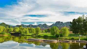 天著咕丘露营地