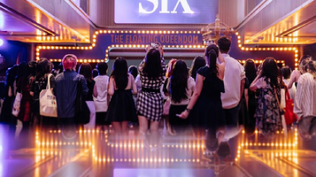 上海 · 音乐剧《SIX》