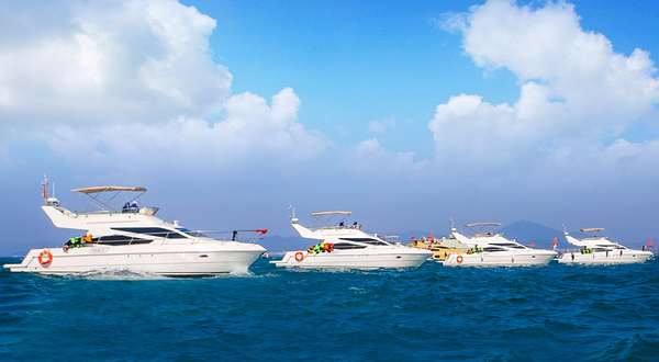 海南乐虎三亚虎鲸游艇