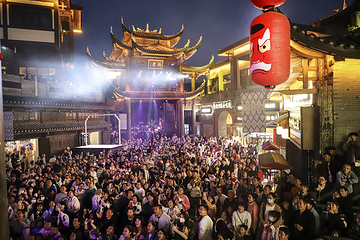 夜游七十二奇楼第 5 张图片