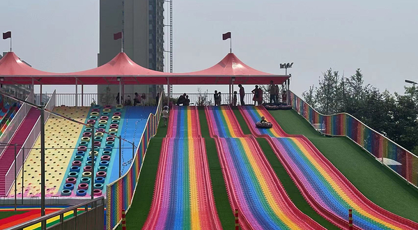 神兽乐园(枫叶小镇·奥特莱斯店)