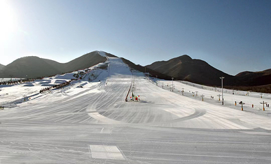 盘山滑雪场第 1 张图片