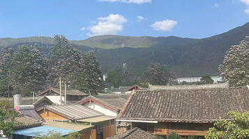 丽江四季花开景区