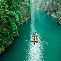 阿依河景区