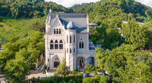 Cona’s妮娜巧克力梦想城堡