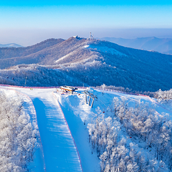 吉旅万峰通化滑雪度假区