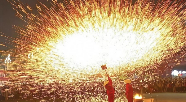 颐高新春灯会冰雪大世界