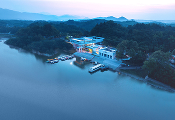 白水湖旅游景区第 4 张图片