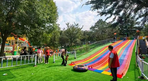 范公亭峱宝宝嬉乐园