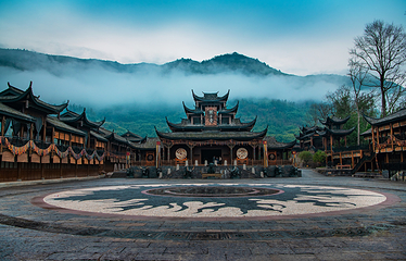 惹巴拉旅游景区第 1 张图片