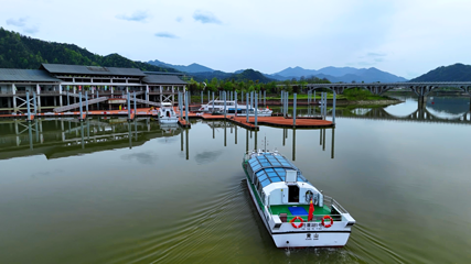 月潭湖旅游区第 2 张图片