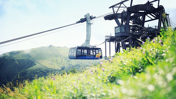 琵琶湖山谷滑雪场