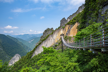 武陵山大裂谷第 1 张图片